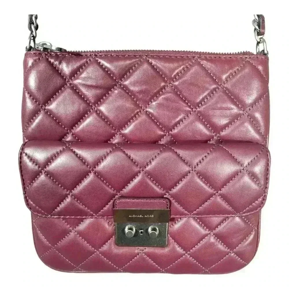 Michael Kors Sloan Medium Swing Pack - Stylish Crossbody Purse - Designer Bag